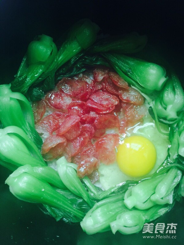 广式甜腊肠煲仔饭