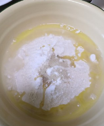 烤肠披萨的做法步骤