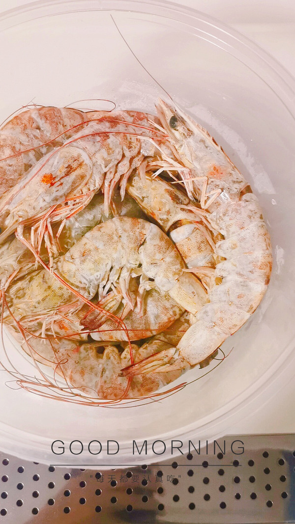 自制美味补钙小零食烤虾干