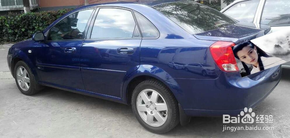 如何去除车身上凝固的污泥