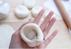 空心糖烧饼的做法