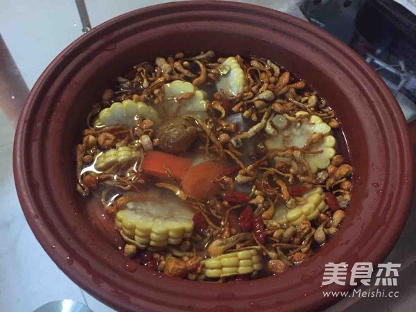 虫草花干贝排骨汤