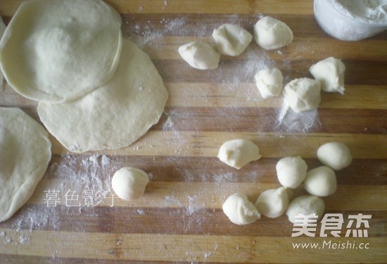 小猪豆沙包的做法