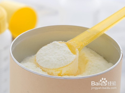 父母通常想知道哪种婴儿配方奶粉最适合宝宝