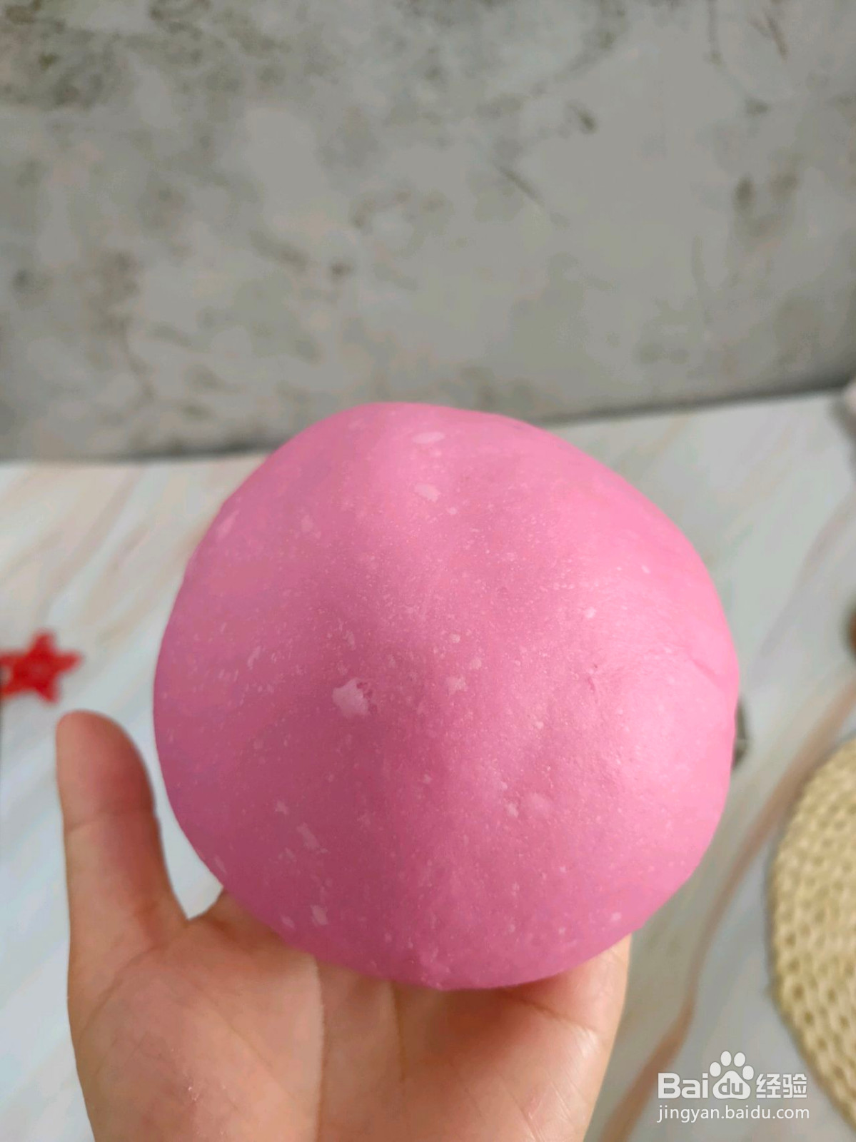 火龙果软欧包的做法