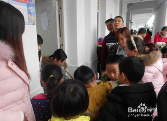 小学春季开学报名过程中，应注意哪些方面问题？