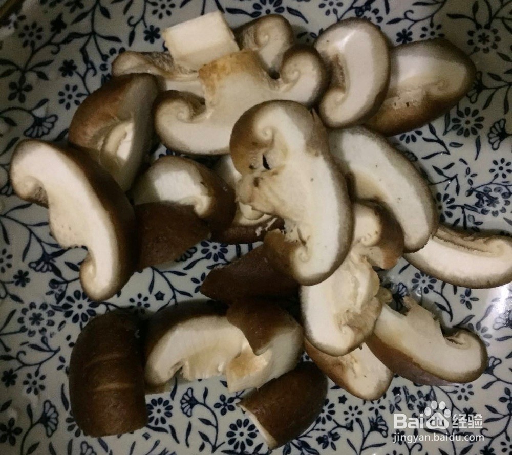 香菇焖豆腐怎么做