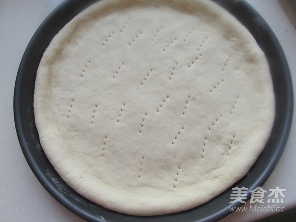 鲜虾菌菇熏肉披萨