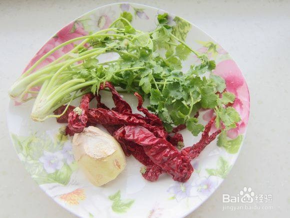 羊肉焖黄花鱼做法