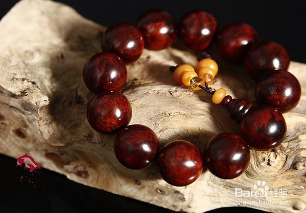 戴檀木手串的禁忌