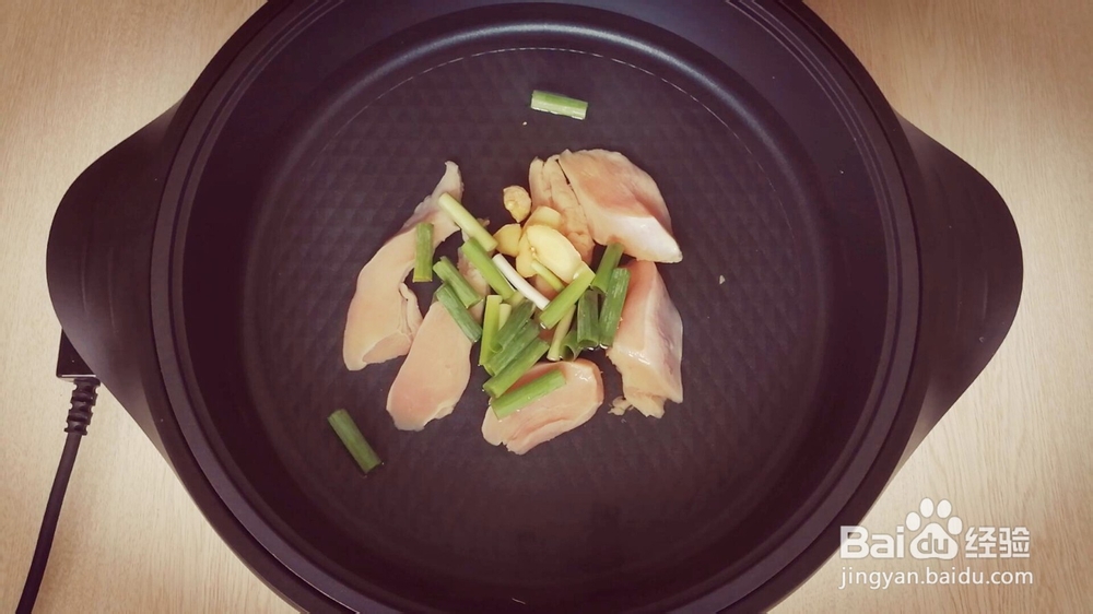 夏季佳品之鸡丝凉拌面怎么做才好吃？值得收藏