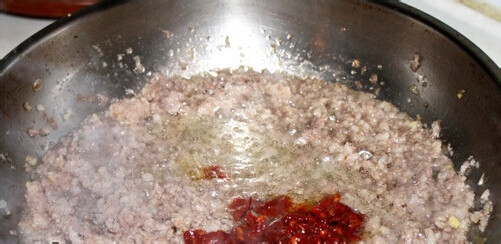 麻辣鲜香炸酱面（居家必备）