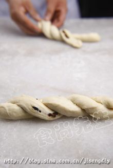 无花果酸奶面包