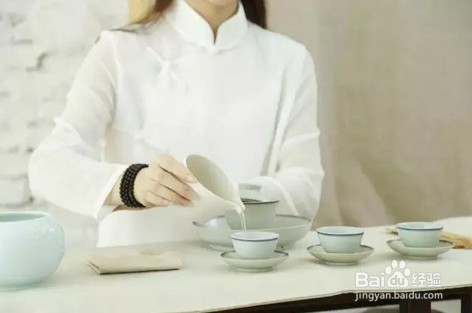 话春茶业有关于功夫茶艺的严谨冲泡流程的介绍