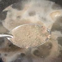 制作香辣啤酒烧鸭