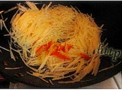 【泡椒土豆丝】