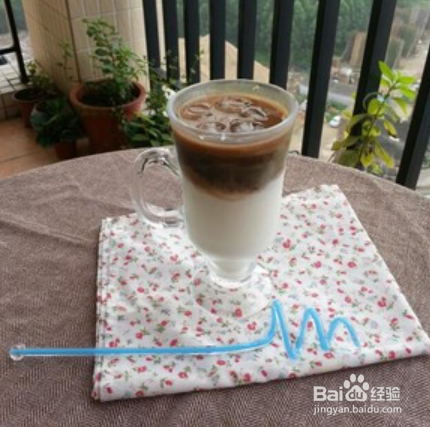 冰拿铁咖啡的简单做法