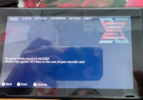 请问switch口袋妖怪皮卡丘 怎么存档