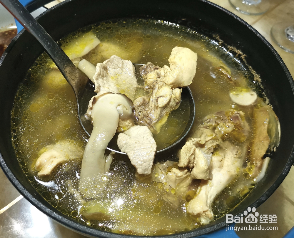 奶奶教你做松茸鸡汤