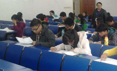 缓考能推迟到下一年吗