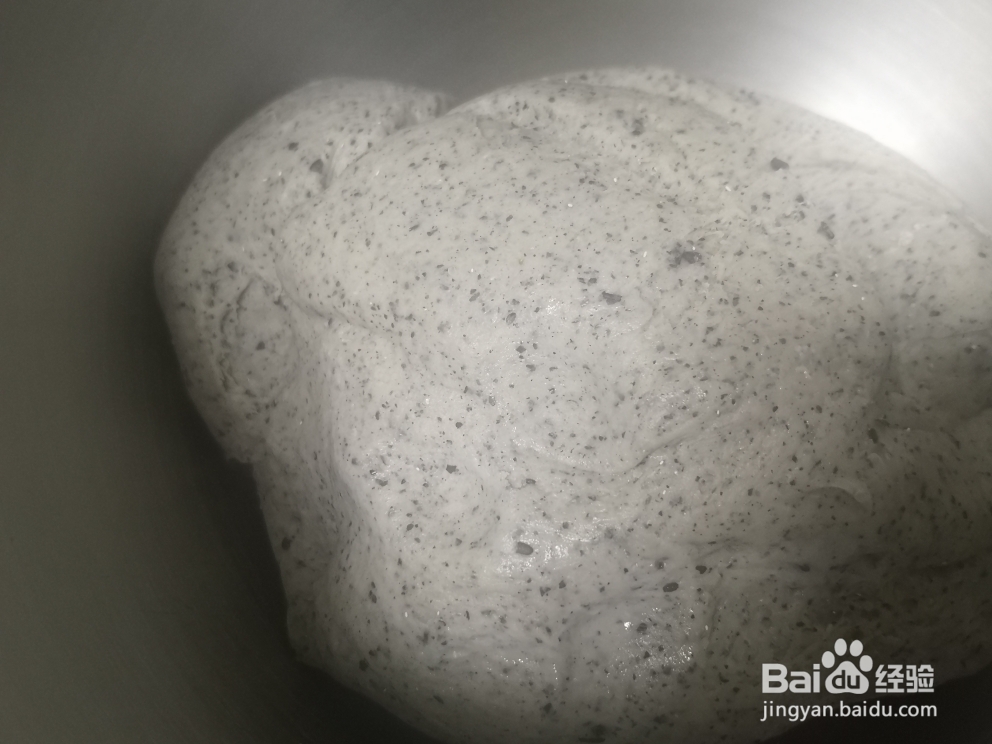 入口即化的黑芝麻奶香馒头