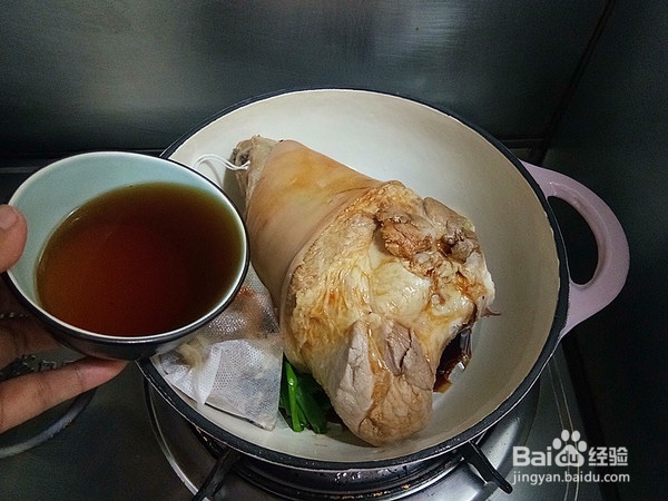 过年大菜煮肘子