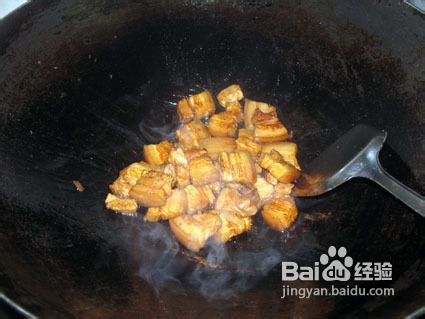 五花肉炒干笋片