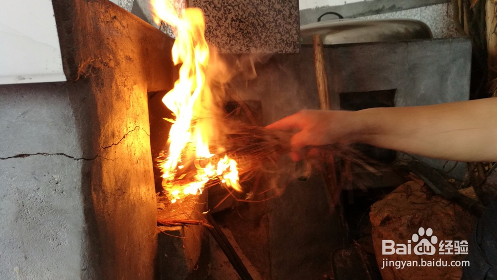 乡村清炒南瓜叶的方法。