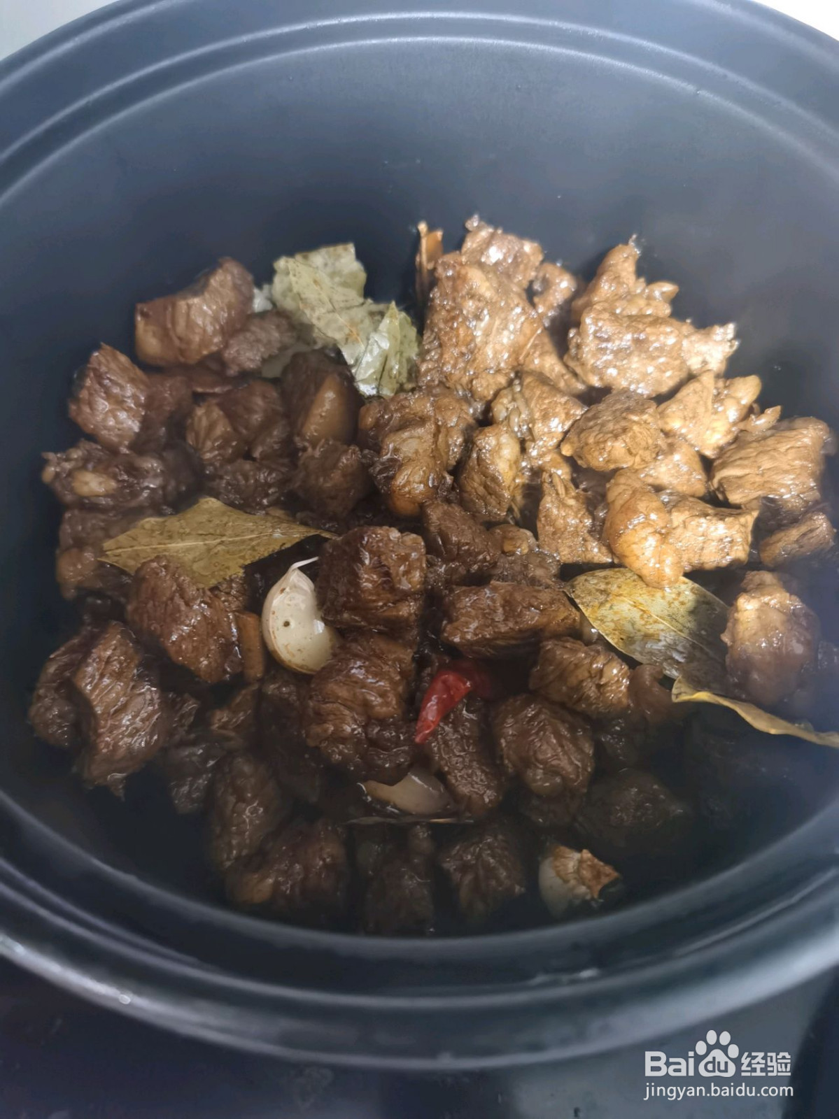 砂锅炖牛肉的做法