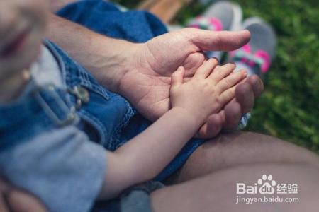 新手爸爸育儿别犯这三大通病