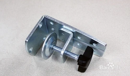 怎么安装显示器支架