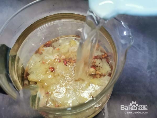 大补红豆银耳汤