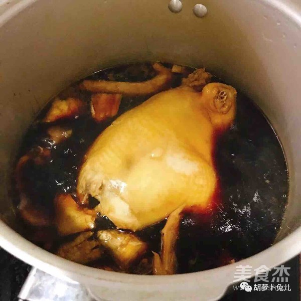 家庭秘制酱油鸡