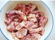 营养又美味的板栗烧排骨