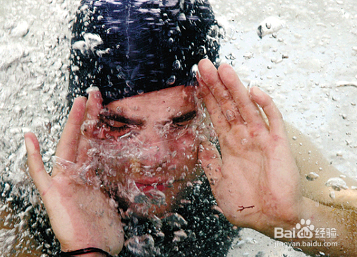 怎样更好的学习自由泳？