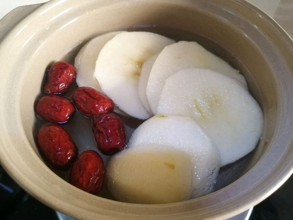 苹果红枣冰糖水