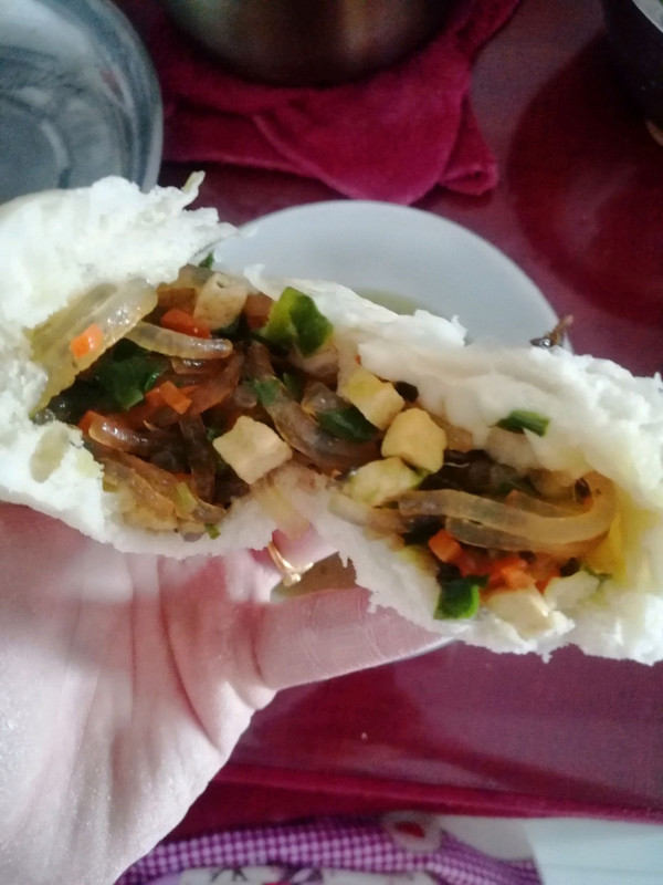 韭菜豆腐粉条包子