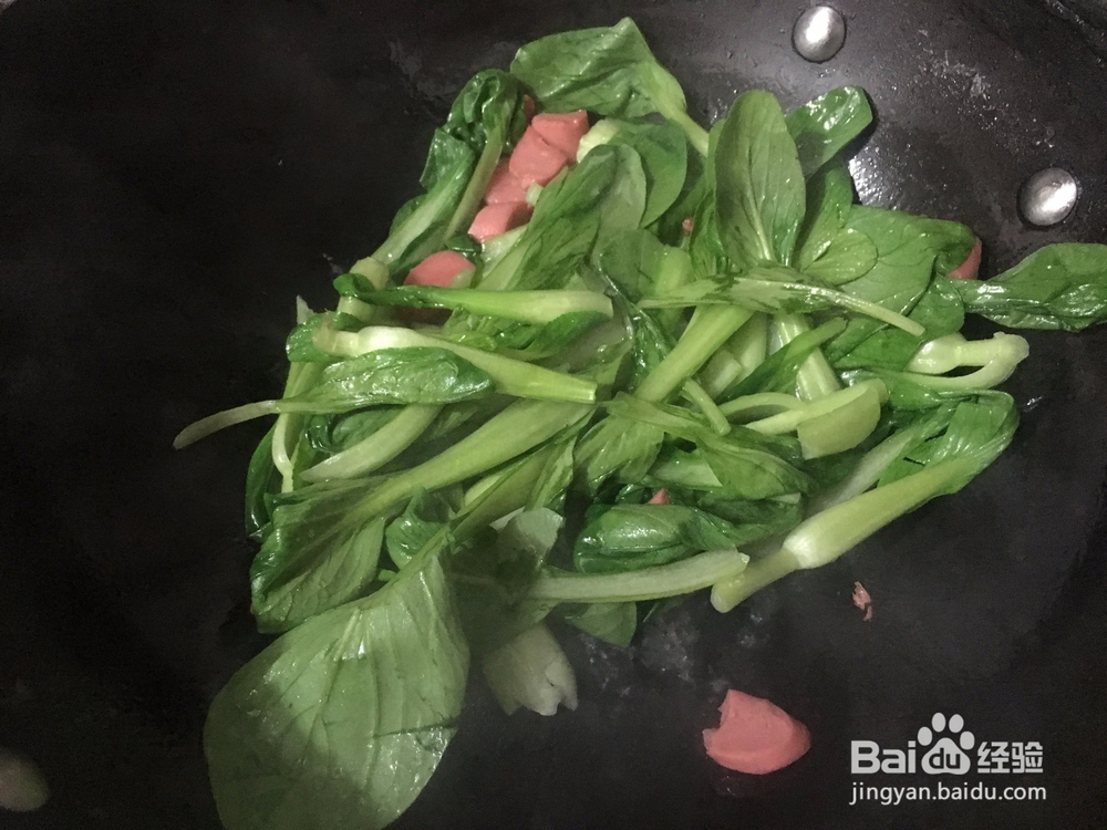 重油火腿肠炒面怎么炒