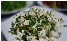 美味香椿拌豆腐的做法