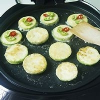 口感非常惊艳的韩国料理【韩式西葫芦煎饼】