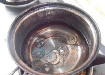 铜上的黑色怎么去除