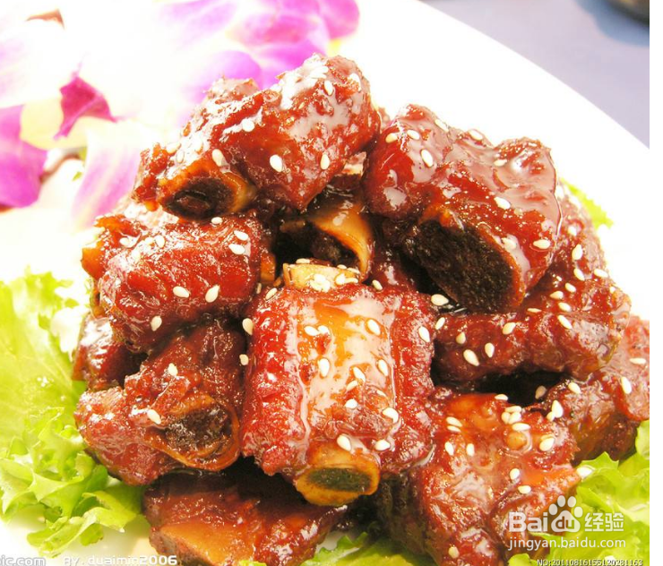 鸡爪、鸡翅、排骨用电饭煲做的简单做法