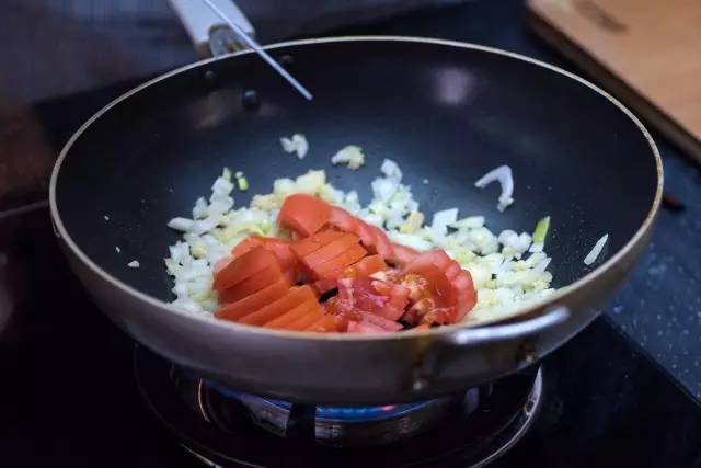 旧金山好吃的贝类锅的做法