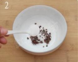 椒盐花生米的做法