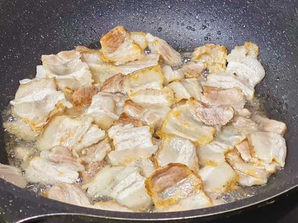 传统四川蒜苗回锅肉