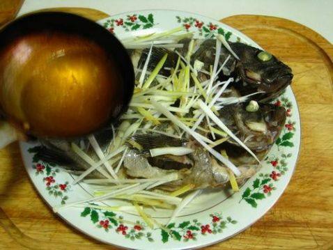 清淡营养美味清蒸黑头鱼