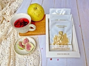 怎么做洛神花无花果金燕耳银耳汤