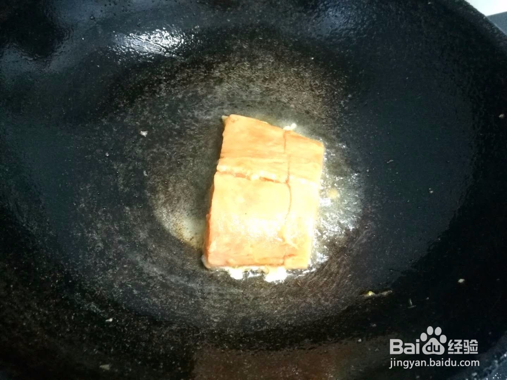 苗府香煎三文鱼的做法