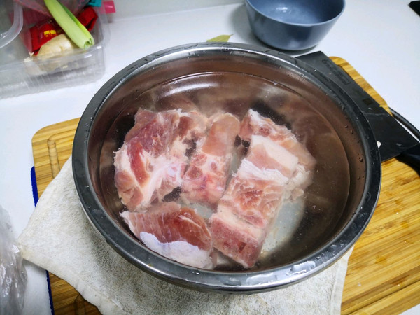 暖心•排骨莲藕汤