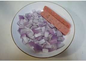 三招五招教你做接头烤冷面